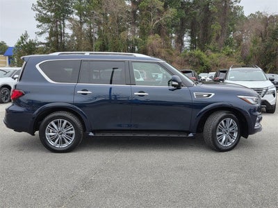 2024 INFINITI QX80 LUXE