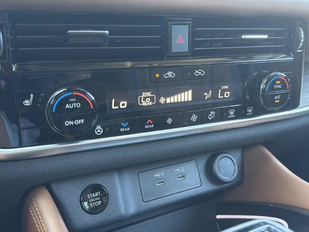 2024 Nissan Rogue Platinum