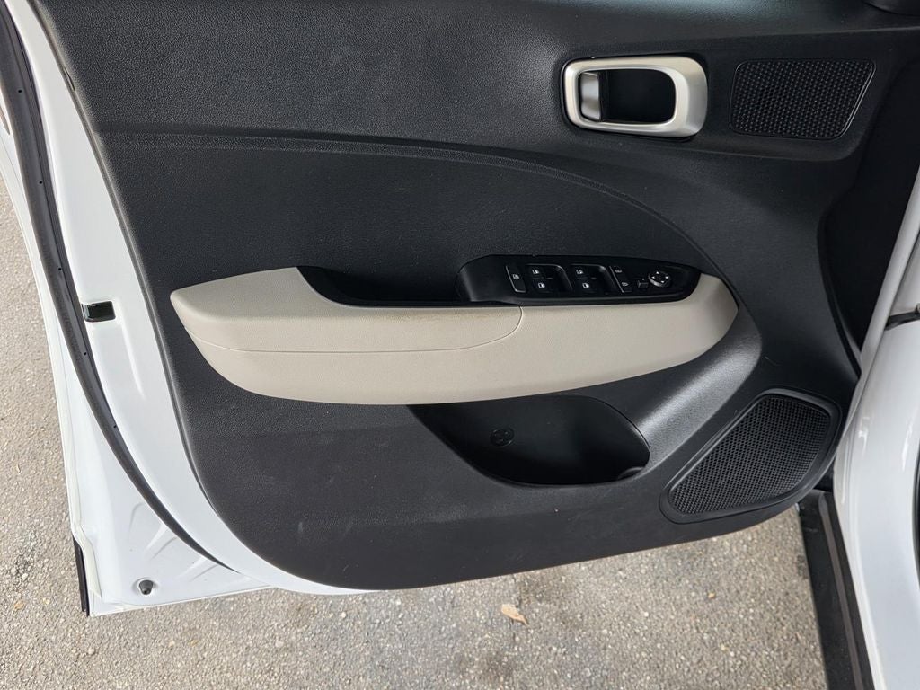 2020 Hyundai Venue SEL