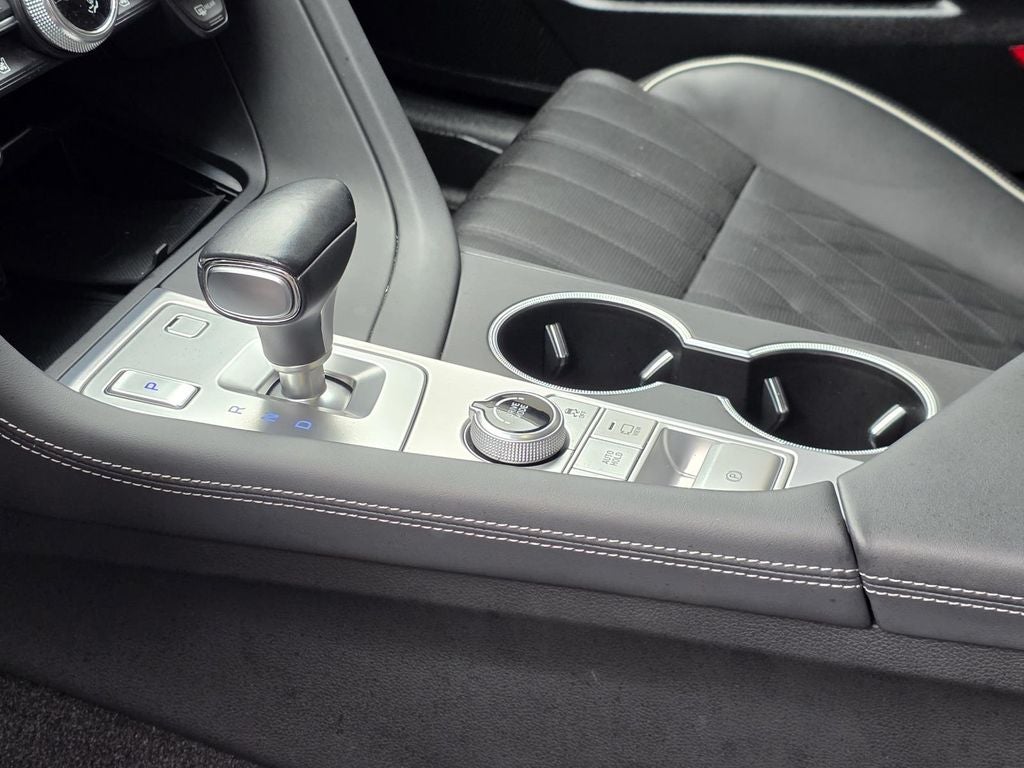 2021 Genesis G70 2.0T