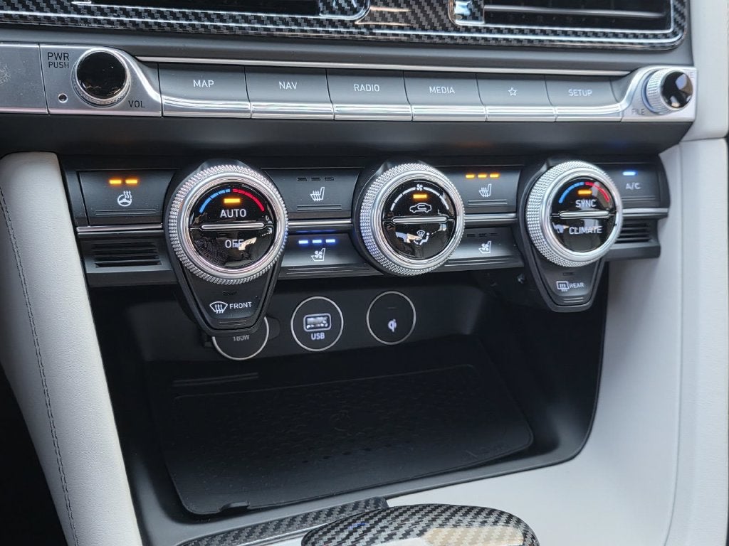 2023 Genesis G70 3.3T