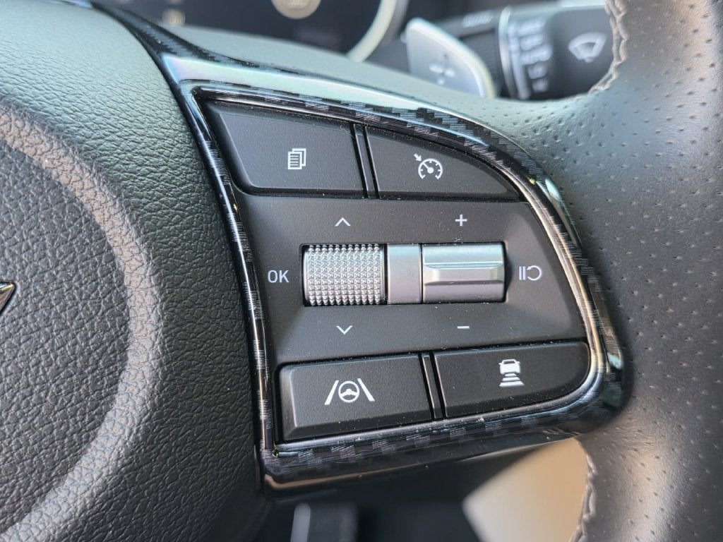 2023 Genesis G70 3.3T