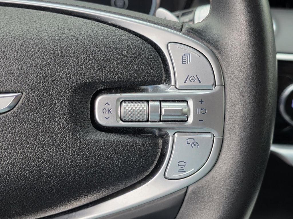 2025 Genesis GV70 2.5T