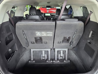 2022 Kia Carnival EX