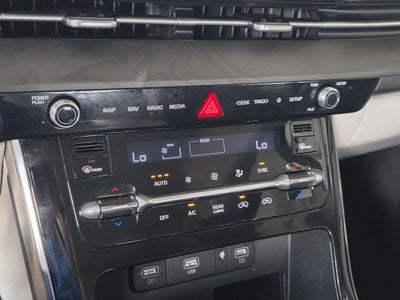 2022 Kia Carnival EX