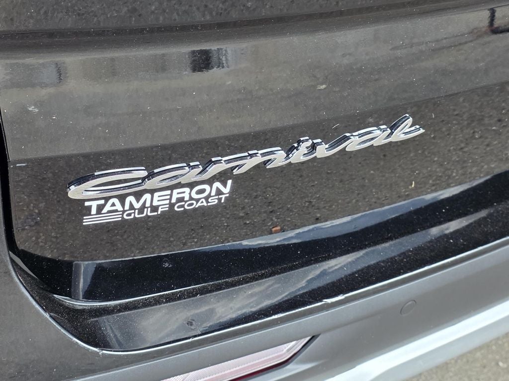 2022 Kia Carnival EX