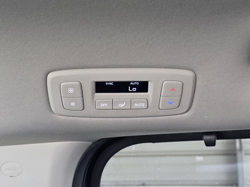 2022 Kia Carnival EX