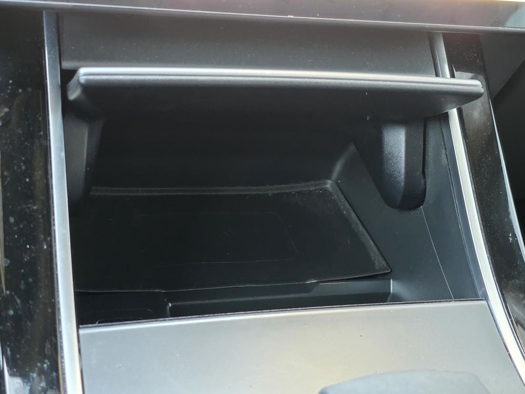 2025 Land Rover Range Rover Velar Dynamic SE