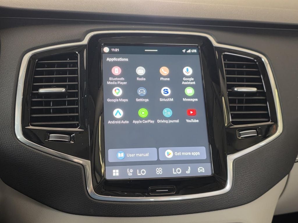 2024 Volvo XC90 B6 Plus Bright Theme