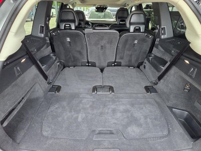 2018 Volvo XC90 T5 Momentum
