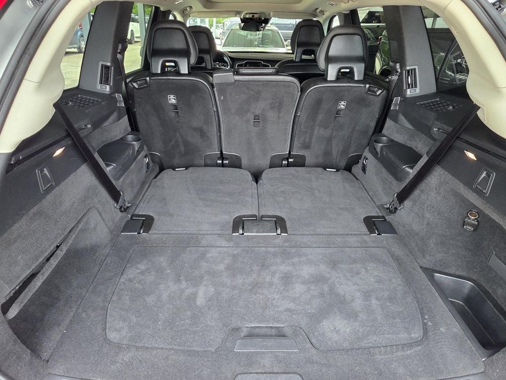 2018 Volvo XC90 T5 Momentum