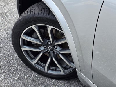 2018 Volvo XC90 T5 Momentum