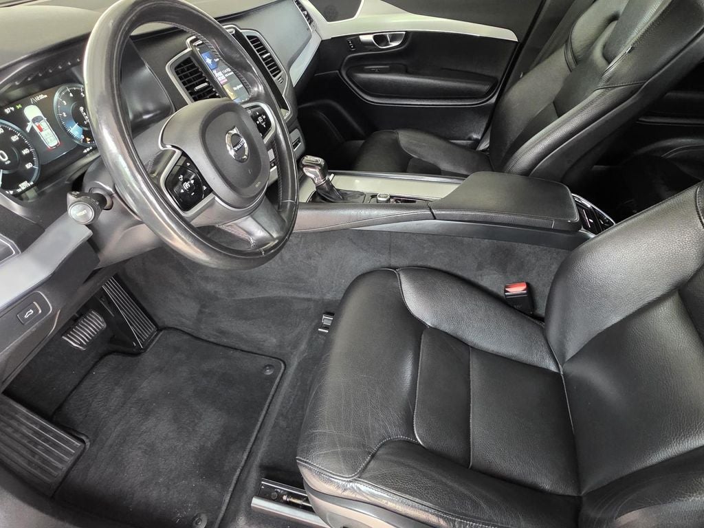 2018 Volvo XC90 T5 Momentum