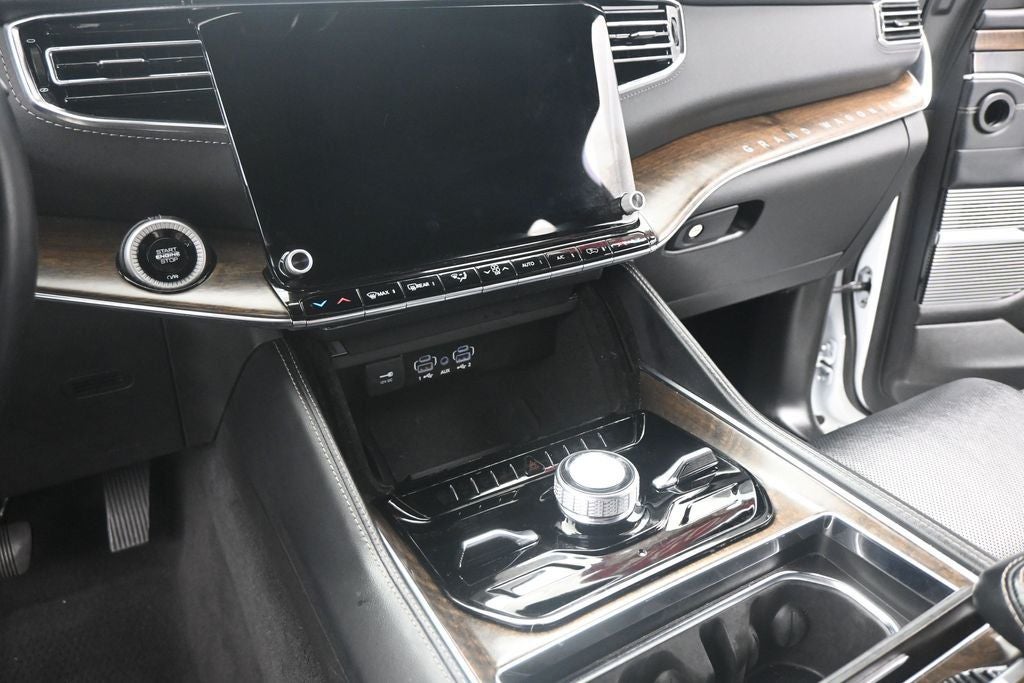 2024 Jeep Grand Wagoneer L Base