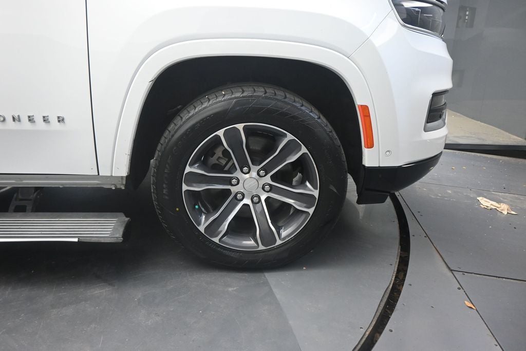2024 Jeep Grand Wagoneer L Base