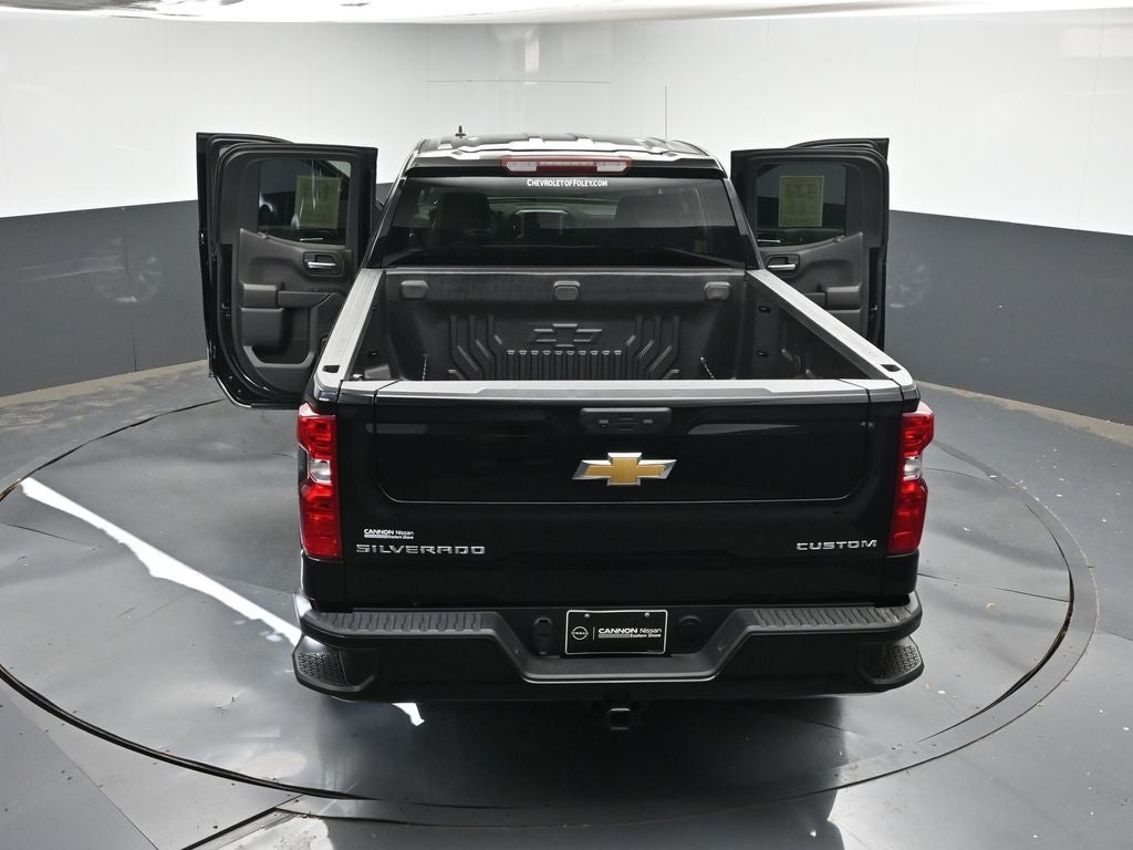 2025 Chevrolet Silverado 1500 Custom