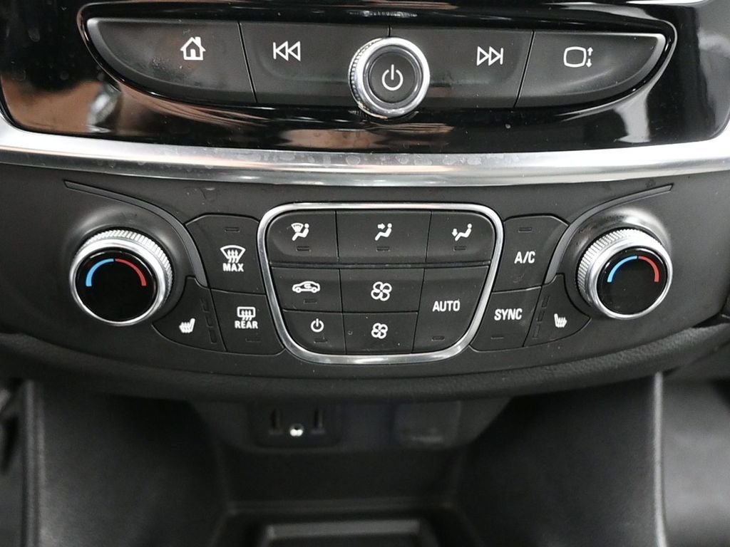 2022 Chevrolet Traverse LT 1LT