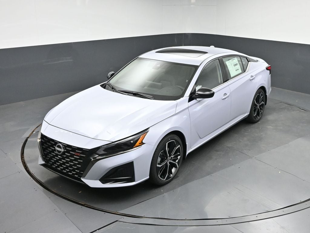2025 Nissan Altima 2.5 SR