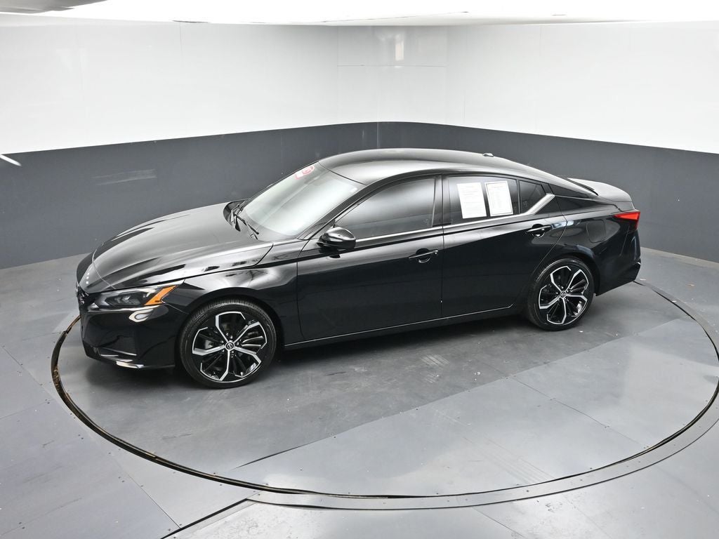 2025 Nissan Altima 2.5 SR