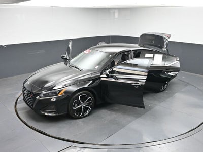 2025 Nissan Altima 2.5 SR