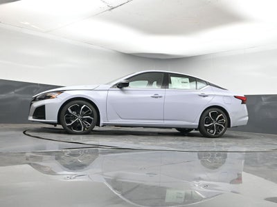 2025 Nissan Altima 2.5 SR