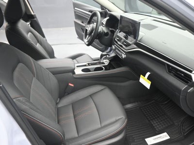 2025 Nissan Altima 2.5 SR