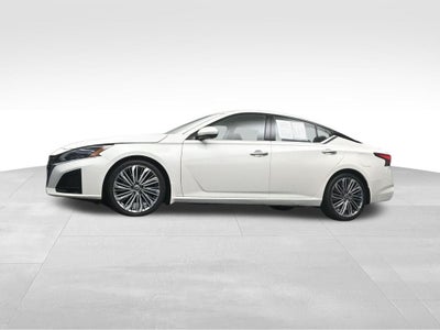 2023 Nissan Altima 2.5 SL