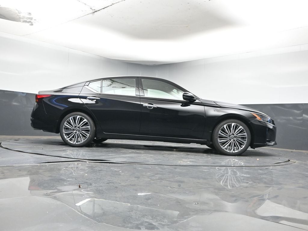 2025 Nissan Altima 2.5 SL