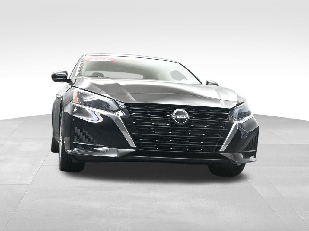 2024 Nissan Altima 2.5 SL