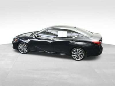 2024 Nissan Altima 2.5 SL