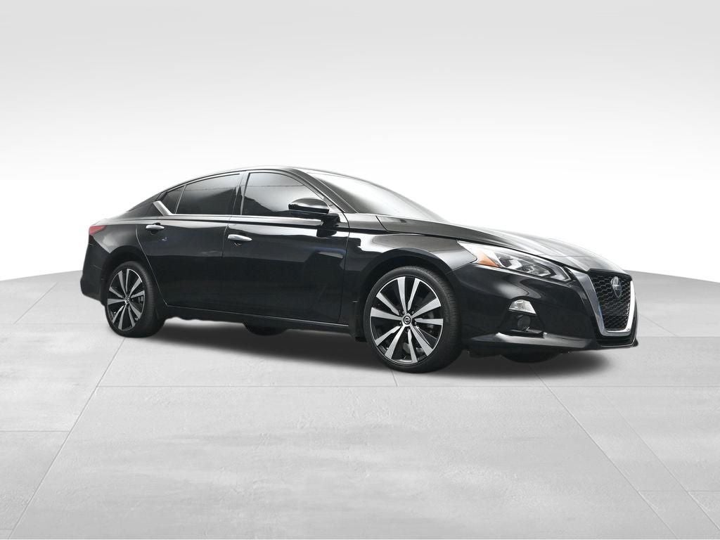 2022 Nissan Altima 2.5 Platinum