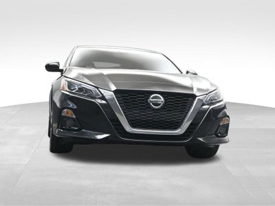2022 Nissan Altima 2.5 Platinum