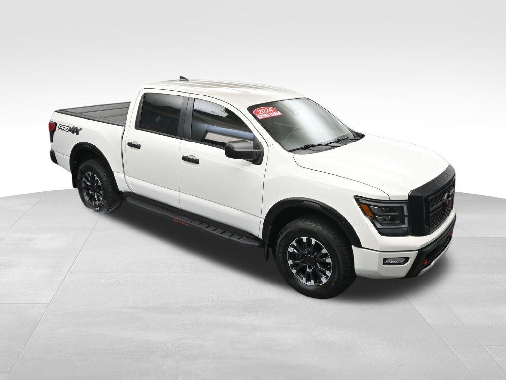 2024 Nissan Titan PRO-4X