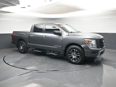 2021 Nissan Titan SV