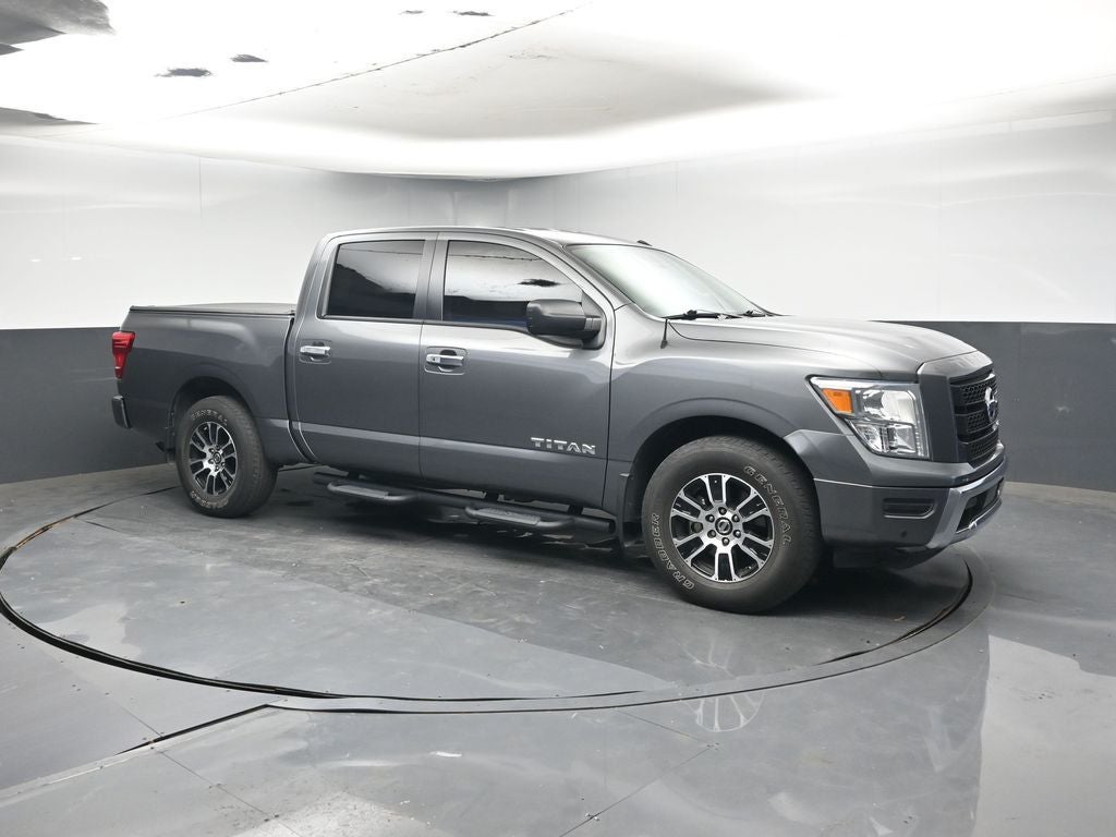 2021 Nissan Titan SV