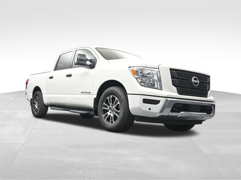 2024 Nissan Titan SV