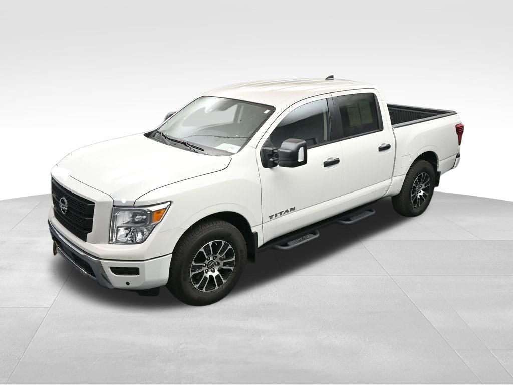 2024 Nissan Titan SV