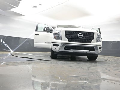 2024 Nissan Titan SV