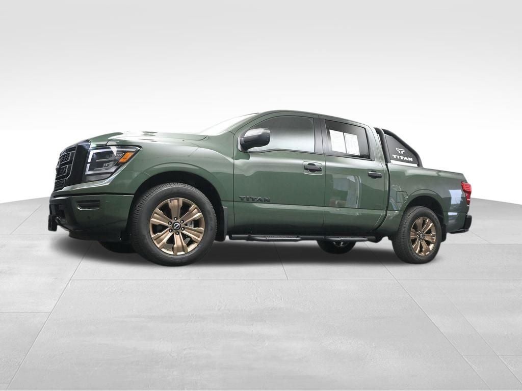2024 Nissan Titan SV