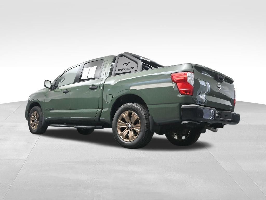 2024 Nissan Titan SV