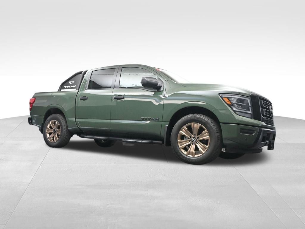 2024 Nissan Titan SV