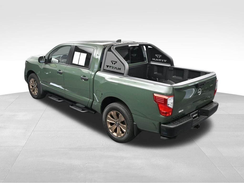 2024 Nissan Titan SV