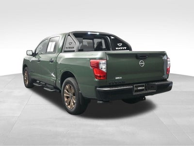 2024 Nissan Titan SV