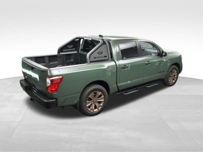 2024 Nissan Titan SV