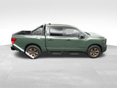 2024 Nissan Titan SV