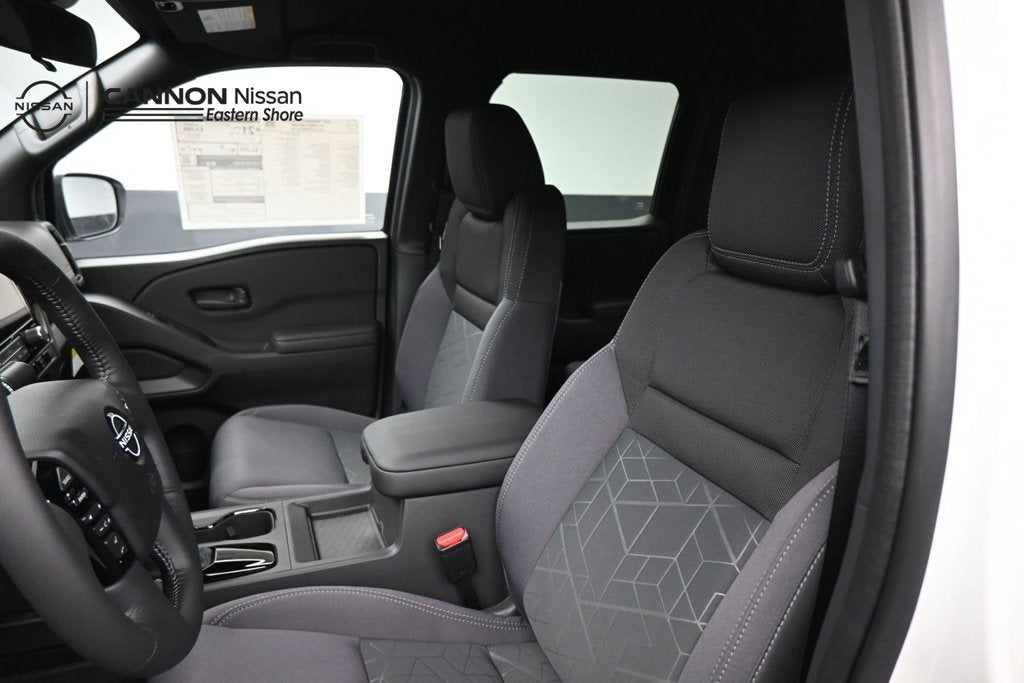 2027 Nissan Frontier SV