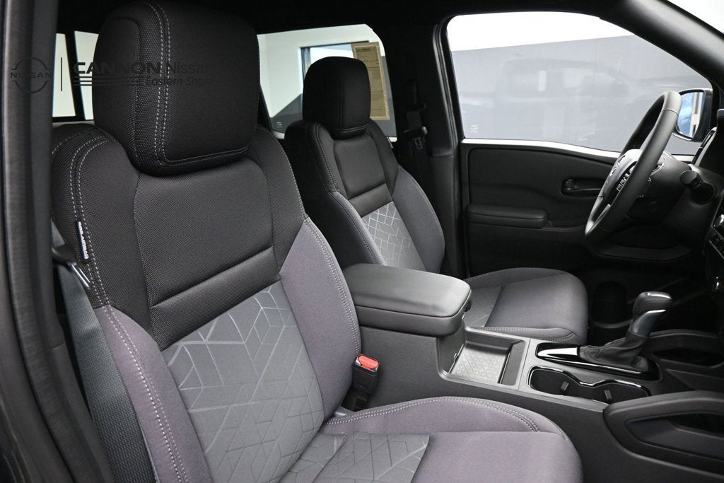 2027 Nissan Frontier SV