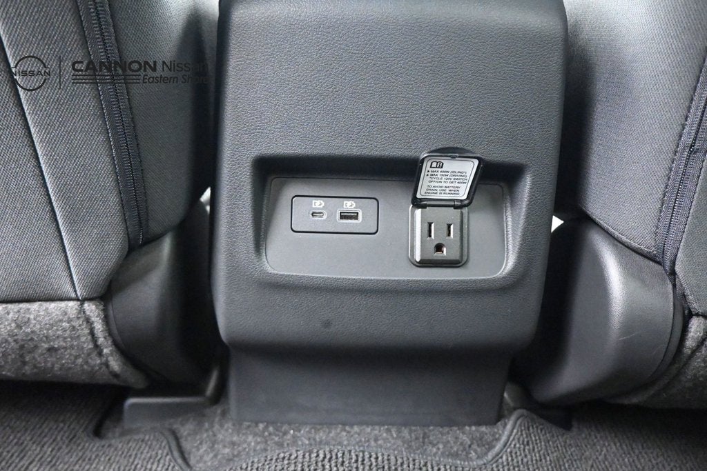 2027 Nissan Frontier SV