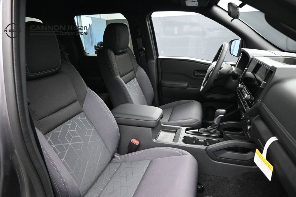 2027 Nissan Frontier SV