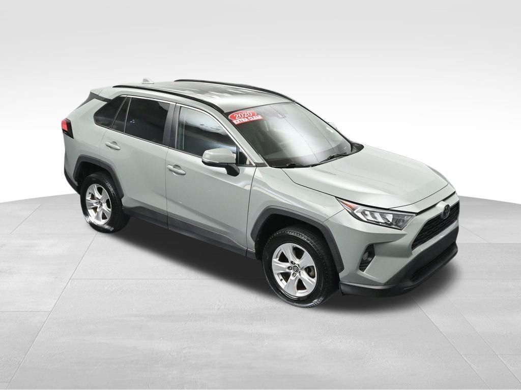2020 Toyota RAV4 XLE